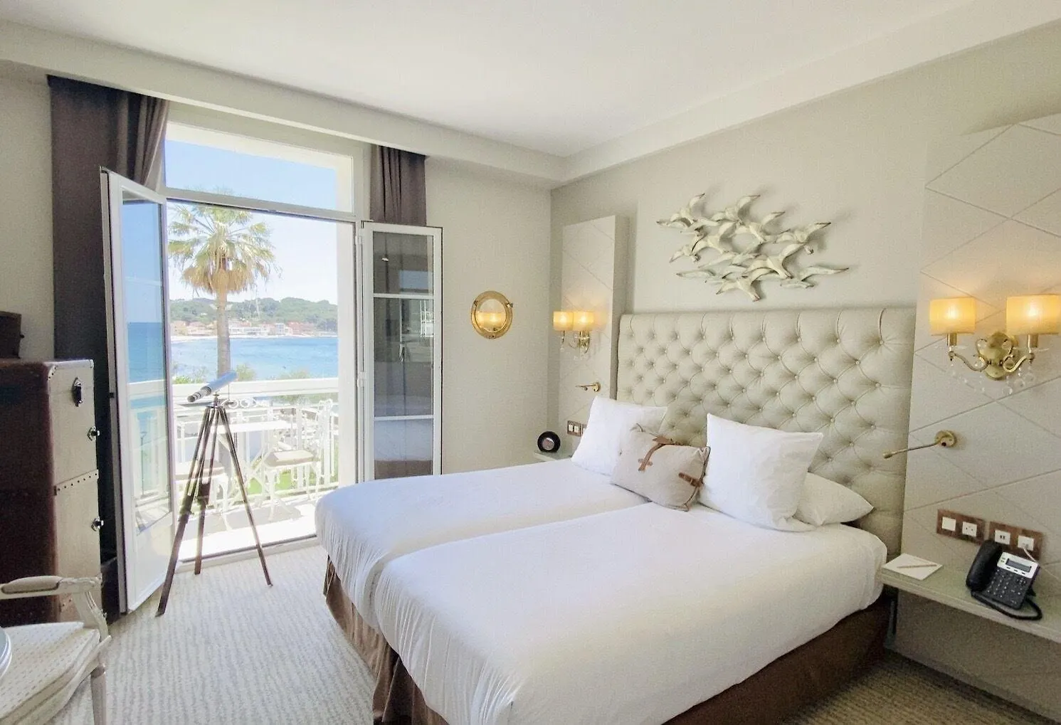 ****  Grand Hotel Des Sablettes Plage, Curio Collection By Hilton La Seyne-sur-Mer Γαλλία
