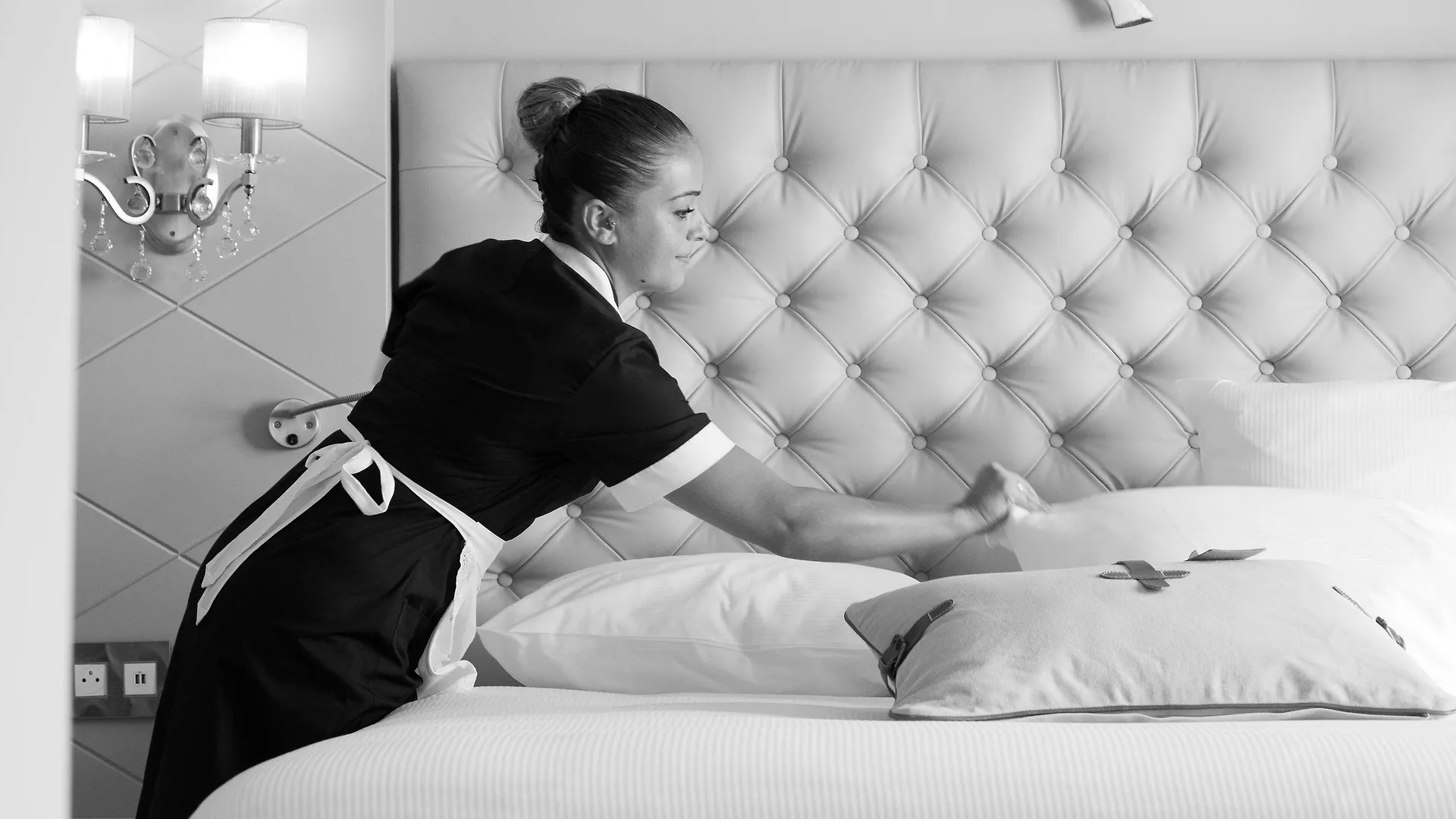 Grand Hotel Des Sablettes Plage, Curio Collection By Hilton La Seyne-sur-Mer