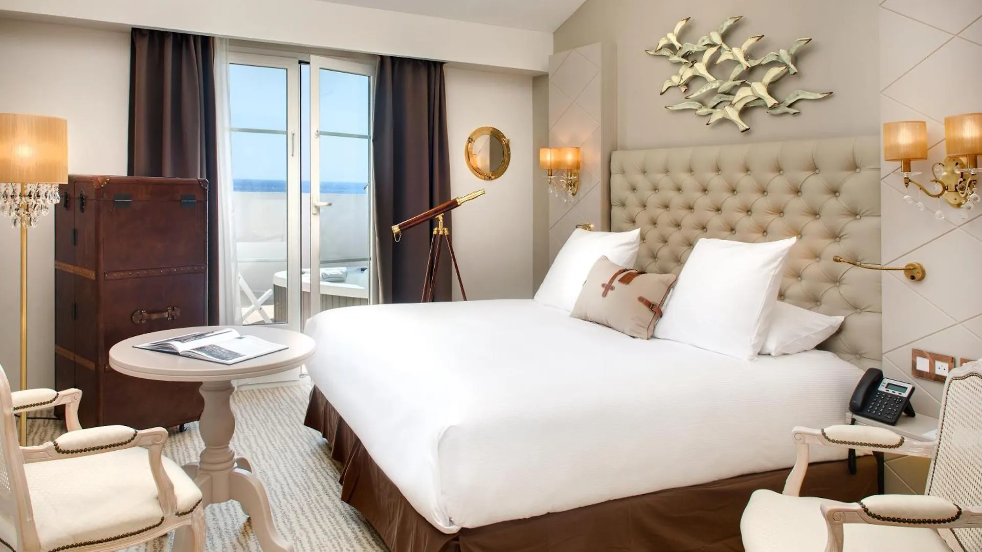 Grand Hotel Des Sablettes Plage, Curio Collection By Hilton La Seyne-sur-Mer