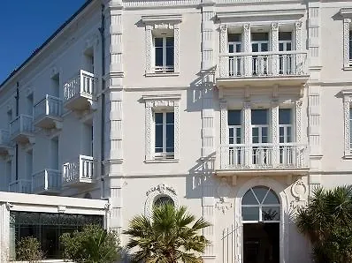 Grand Hotel Des Sablettes Plage, Curio Collection By Hilton La Seyne-sur-Mer